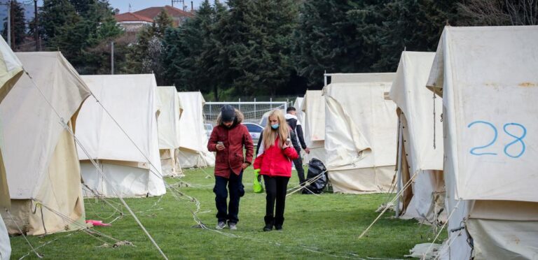 Συγκέντρωση Ειδών Πρώτης Ανάγκης για Σεισμοπαθείς